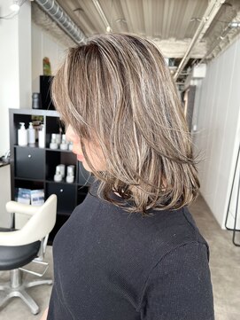 ルーツ ヘア デザイン(roots hair design) 四ツ橋美容室★roots★ハイライト★白髪ぼかし★髪質改善