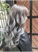 イルミナクリスタル  ホワイトグレージュ