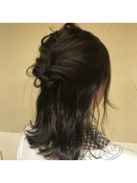 ティアトロアンドリミテバイティアトロ(teatro&limite by teatro) 暗らくてもしっかり透け感を出します！！