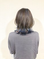 コマド(Comado)&nbsp;【冬スタイル★Check★】インディゴブルー×外ハネ