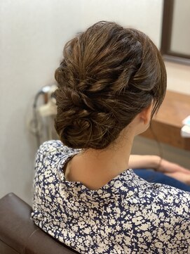 美容室 ルアル 市原市八幡宿店(Luar) ねじり編み×シニヨン