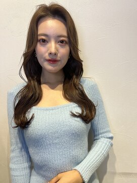 ロンド ストラーダ 心斎橋(Lond strada) 韓国前髪顔周りロング×デザインカラー[心斎橋/髪質改善]