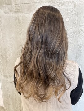 グランデュール 浜松小豆餅店(GRANDEUR) バレイヤージュ