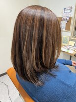 アルバ(aLba)&nbsp;【村上慶太】ツヤ髪　ミディアム