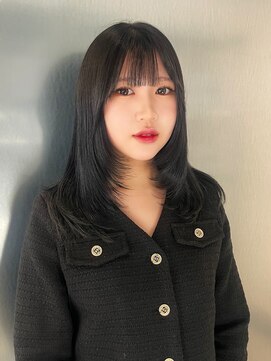 ノエロク 岐阜(noe rok) シルバーグレイの韓国風レイヤースタイル11