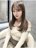 ブリーチなし　くすみベージュ　ローレイヤーカット