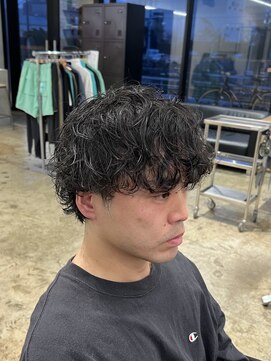 ザデイトウキョウ 表参道 青山(THE DAY TOKYO) ミディアムパーマ