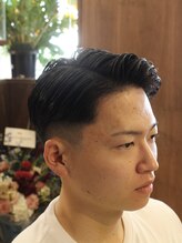 アザーハーフ(Other Half) ツーブロック×フェード　お洒落なビジネスマンスタイル！