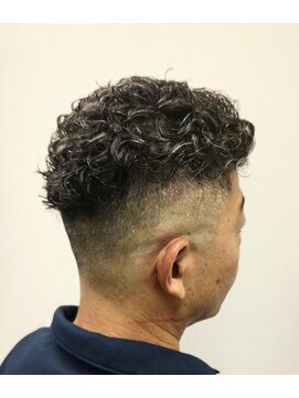 レイジーウッド(Lazy wood) フェード×パーマ