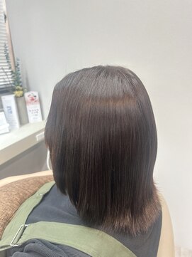 アオ 花咲町(a-o) さらツヤ髪質変わる縮毛矯正♪