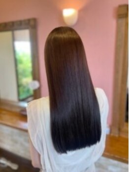 ビーセオリー 砥部店(B.theory)の写真/未来の髪のことまで考えたダメージケアが魅力◎ホームケア方法までお伝えするのでセルフStylingも簡単！