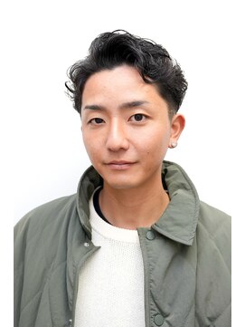 カーウォッシュバーバー(CARWASH BARBER) メンズカット刈り上げアップバングサーフカール0103