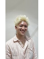 アピッシュココ(apish coco) ハイトーンスパイキーショート