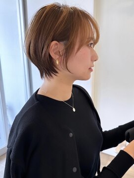 ハルキミナト メゾン(HM MAISON) 30代40代50代耳かけショート前髪なしハンサムショートカット