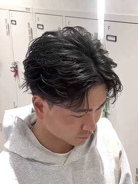 メンズヘアフェイス(Men's hair FACE。) メンズカット/フェザーパーマ/刈り上げセンターパート