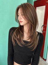 モルト 麻生(molt) ワンホンハイレイヤーカット ハイライト 韓国ヘア