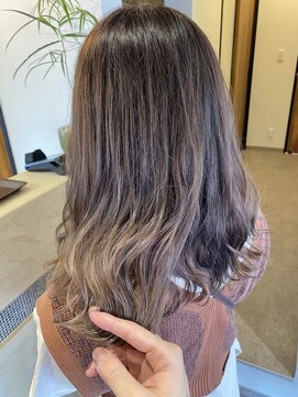 ソル(SOL by INFINI) グレージュ/グラデーション/ベージュ