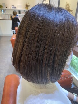 アビタ ヘアーメイク(Habita Hair+Make) ナチュラルミディアムショート