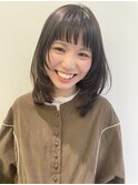 どの世代にも人気!ミディアムウルフカット