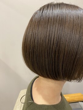 グロウ バイ フェイス(GLOW by face) 艶ボブ丸みショートボブ20代30代40代イルミナカラー