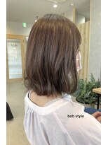 イコロ(ikor)&nbsp;ミディアムヘアー