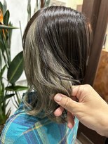 アン(Hair make un)&nbsp;インナーカラー】ハイライトカラー/ダブルカラー/ブリーチ/韓国