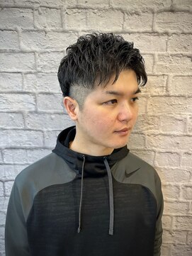 ヘアサロン 銀座マツナガ新宿店(hair salon) コンパクトでシンプル大人ツーブロック【新宿/バーバー/理容室】
