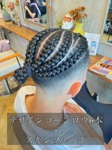 ラグシス ザ ヴィンテージ(LUXIS THE VINTAGE) 【コーンロウ】デザインコーンロウ×スキンフェード
