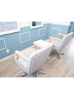 《常時貸切プライベートサロン》落ち着いた空間で髪のお悩みも相談しやすい♪あなただけのサロンタイムを◎