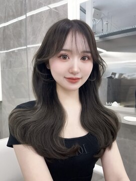 マウルルナ(MAEUL luna) 前髪イメチェン　ピンクベージュ　アンブレラカラー