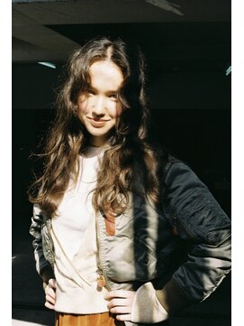 メロウ(MELLOW) 外国人くせ毛パーマ&インピタリトリートメント