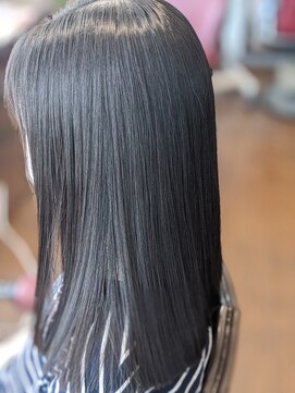 サクライ美容室 髪質改善ストレート