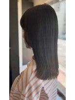 ローレン(LOREM)&nbsp;ミディアムストレート/大人可愛い/愛されセミディ/小顔レイヤー