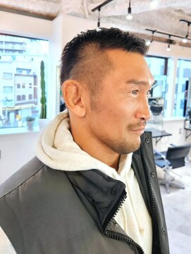 エイス 梅田 中津(Ace) ストラッサーヘア