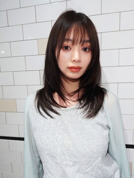 ジーナ 渋谷駅前(Zina) セミロングレイヤー