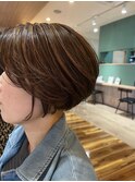 夏に最適　襟足刈り上げショートボブ