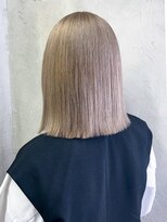 アルバム 新宿(ALBUM SHINJUKU)&nbsp;ボブミディアムブリーチオリーブベージュ_ba567131