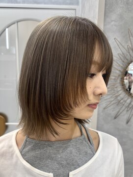 クララジャパン ヒノデ(CLALA JAPAN Hinode) レイヤースタイル　ショート　ボブ　艶髪　ストレート　髪質改善