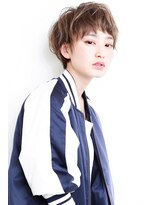 キャロル(CAROL) 前髪ありのショートヘアスタイル