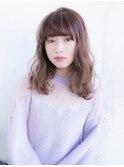 重めバングでふわっとカラー♪
