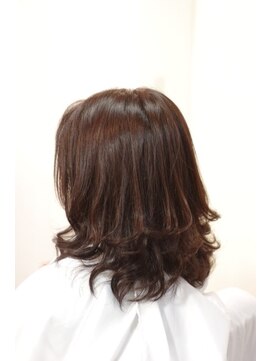 リリーフ ヘア(ReLIEF hair) 伸ばしている方へオススメのティップカールスタイル