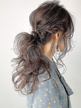 リアラバイアルティナ 船橋店(Liara by artina) ピンクパール×ローポニー[Liara船橋]