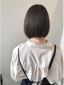 アプリコ(APREKO) シンプルボブ