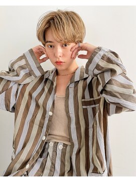 トレス(TRESS) ショートボブ ベージュカラー ハンサムショート