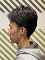 バーバーバー 千葉(BARBER-BAR) チラ見せの刈り上げが色っぽいスタイル