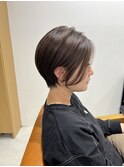 グレーベージュレイヤーロングアッシュカラー前髪パーマ