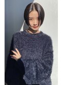 前下がりセンターパートショートカットショートボブ