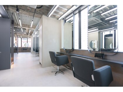 ユアーズヘア 東新宿店(youres hair)の写真