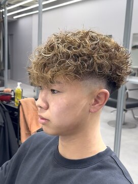 ササ 京都河原町店(33 SASA) スペインカール　メンズハイライト　京都四条河原町