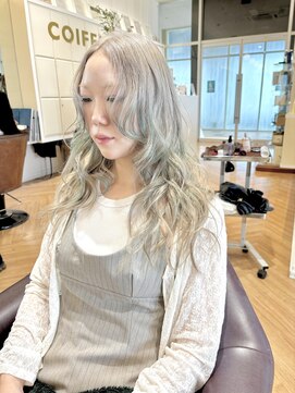 コワファースト  させぼ五番街店(COIFF1RST) design color